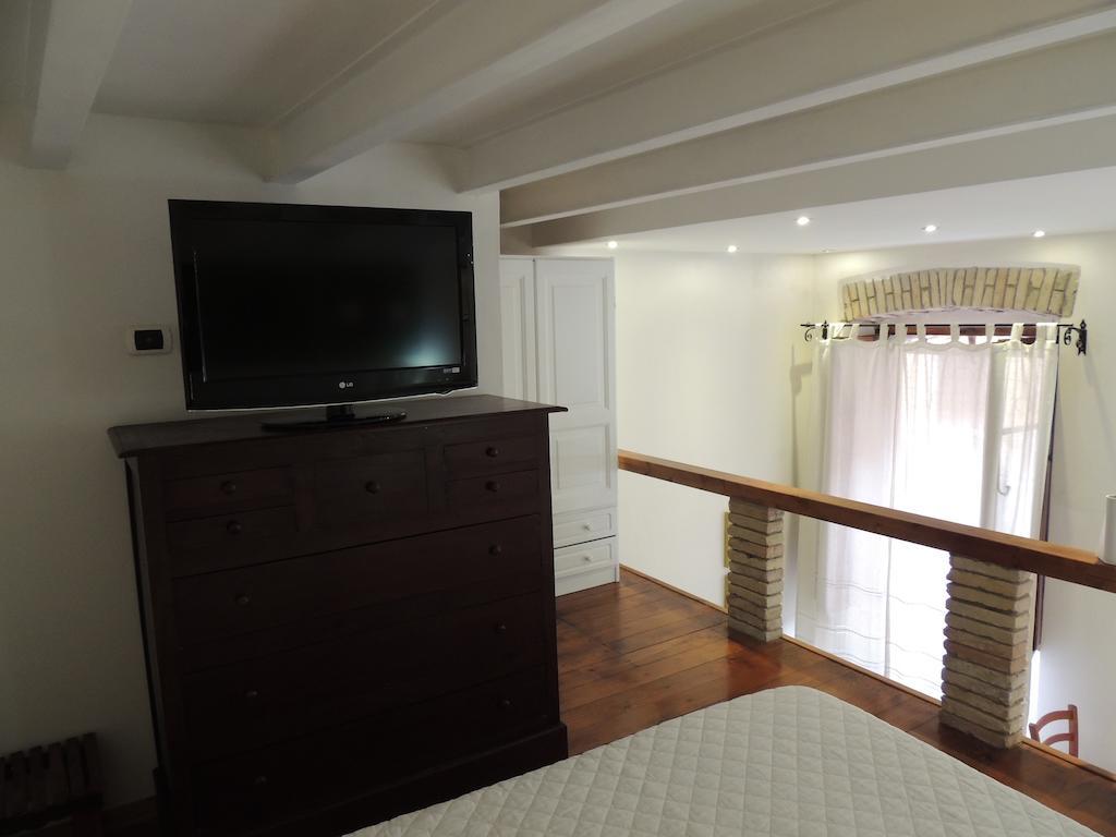 Suite Dreams Cagliari Loft Δωμάτιο φωτογραφία